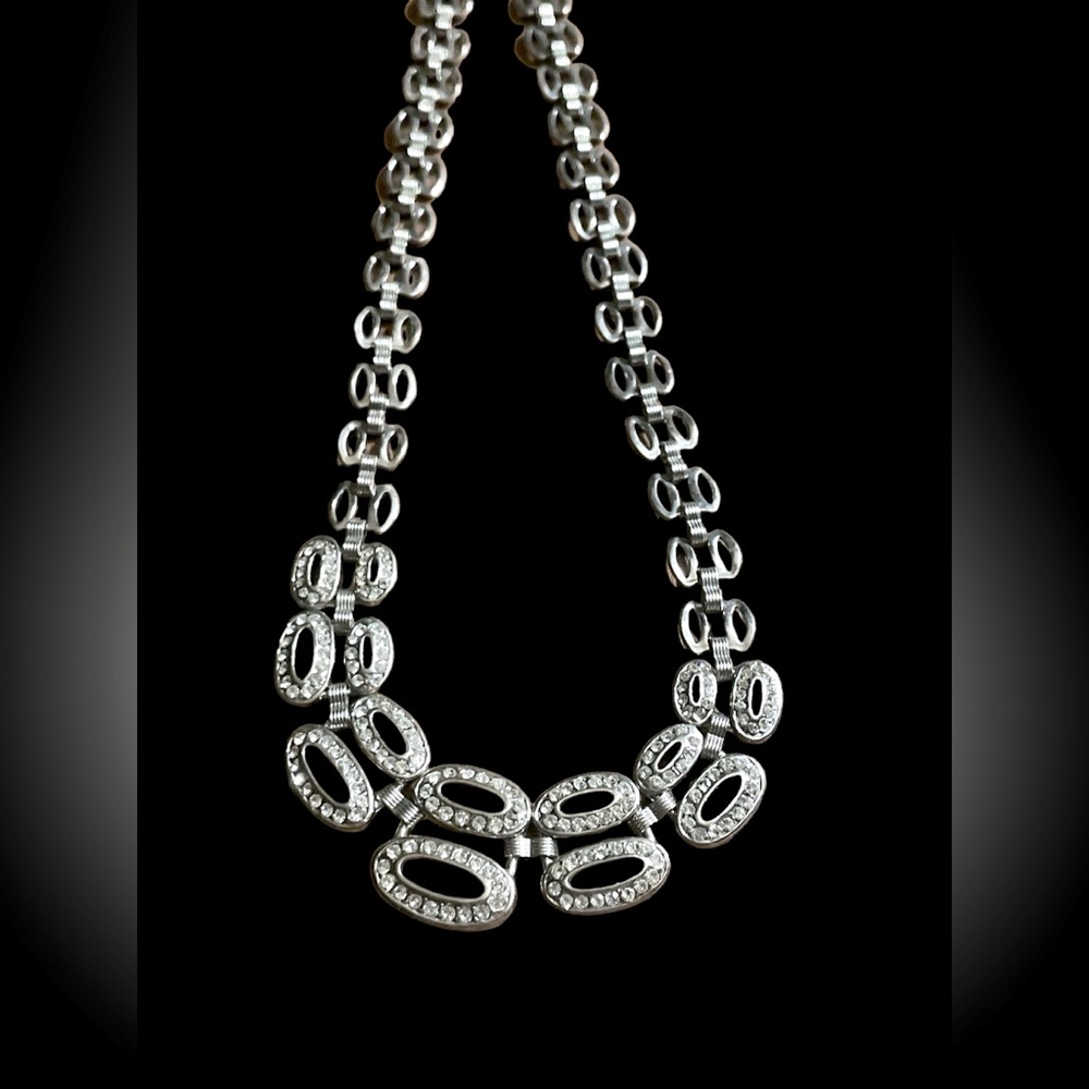 Rhinestone  vintage. choker,
